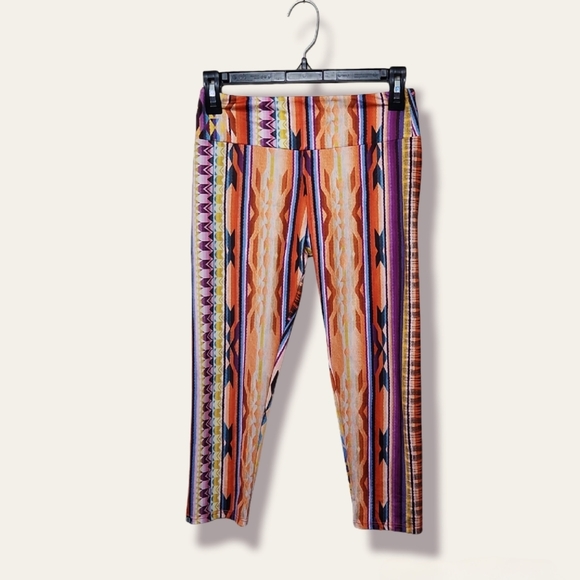 ONZIE Southwest Sunshine Crop Leggings - Picture 3 of 8
